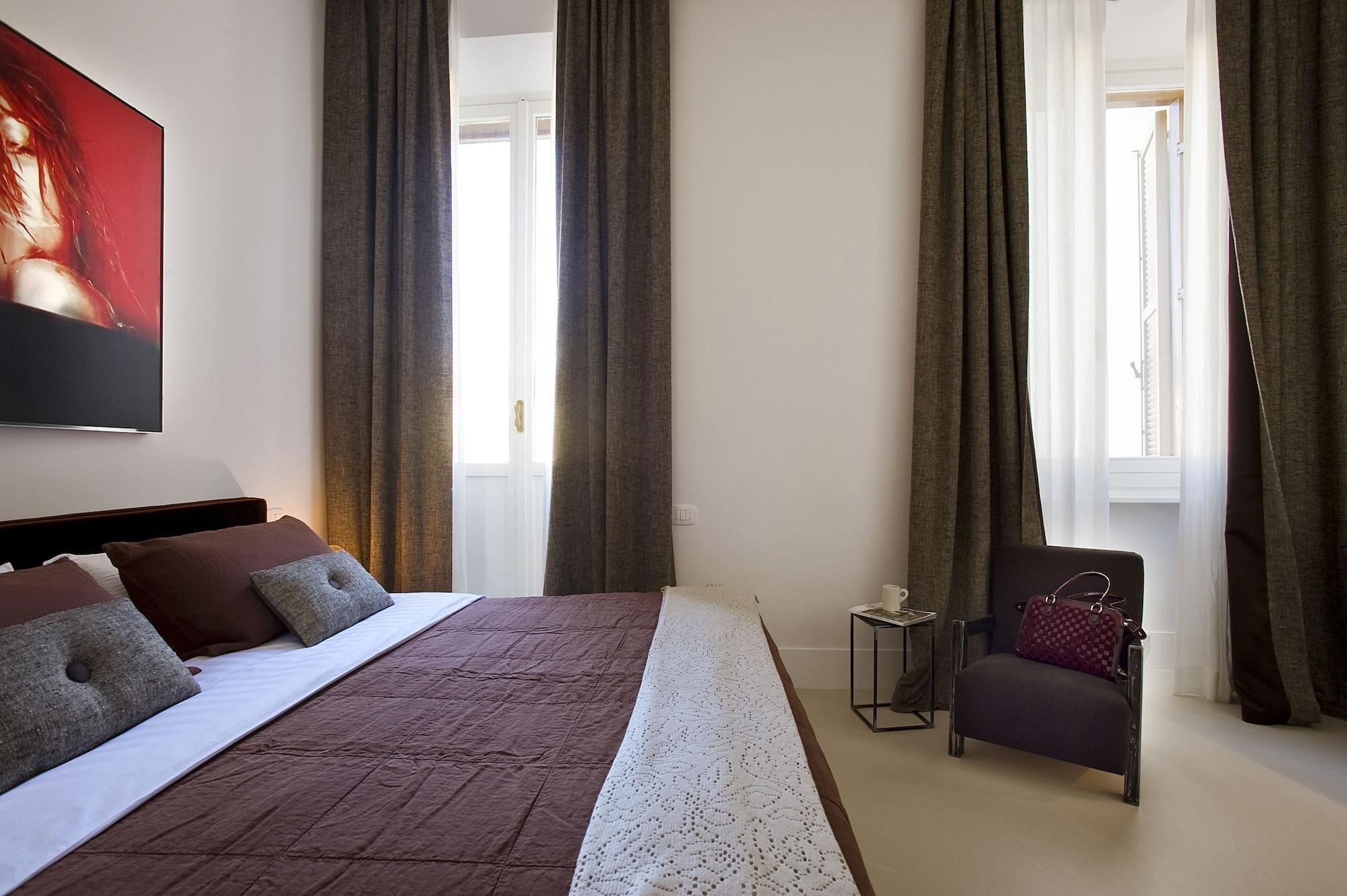 ローマ ピアッツァ ディ スパーニャ 9 Bed & Breakfast エクステリア 写真