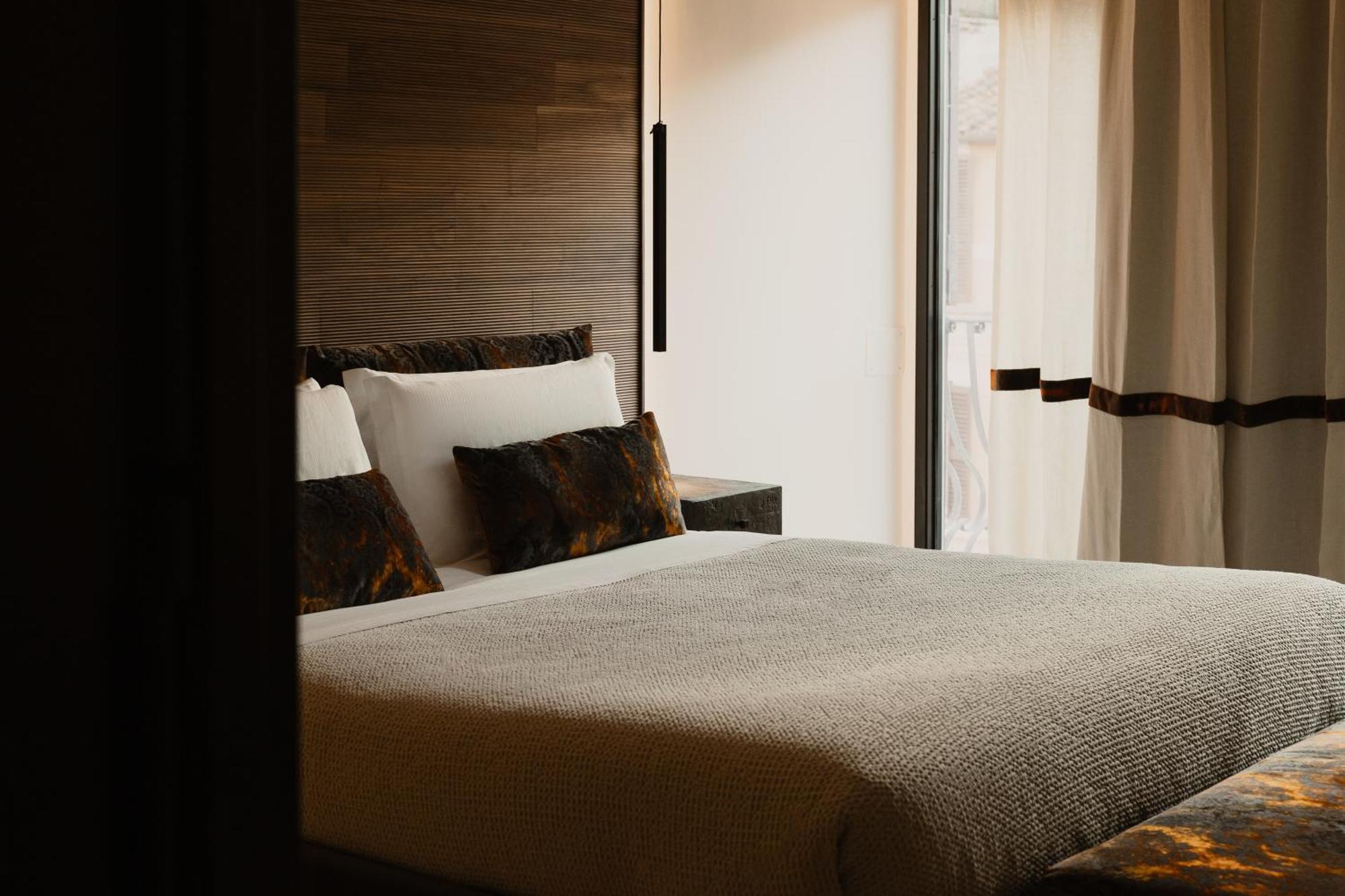 ローマ ピアッツァ ディ スパーニャ 9 Bed & Breakfast エクステリア 写真